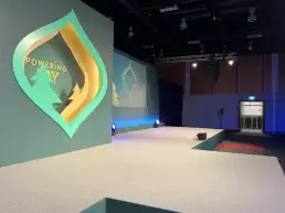 Layered Conference Set